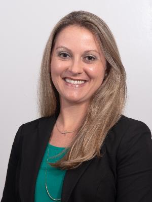 Kristine Knapp  